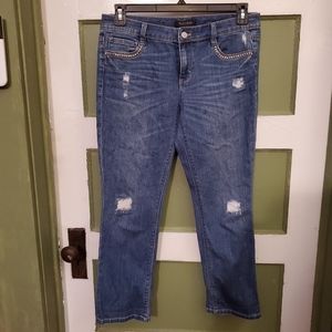 White House Black Market Blanc sz 6 distressed EUC